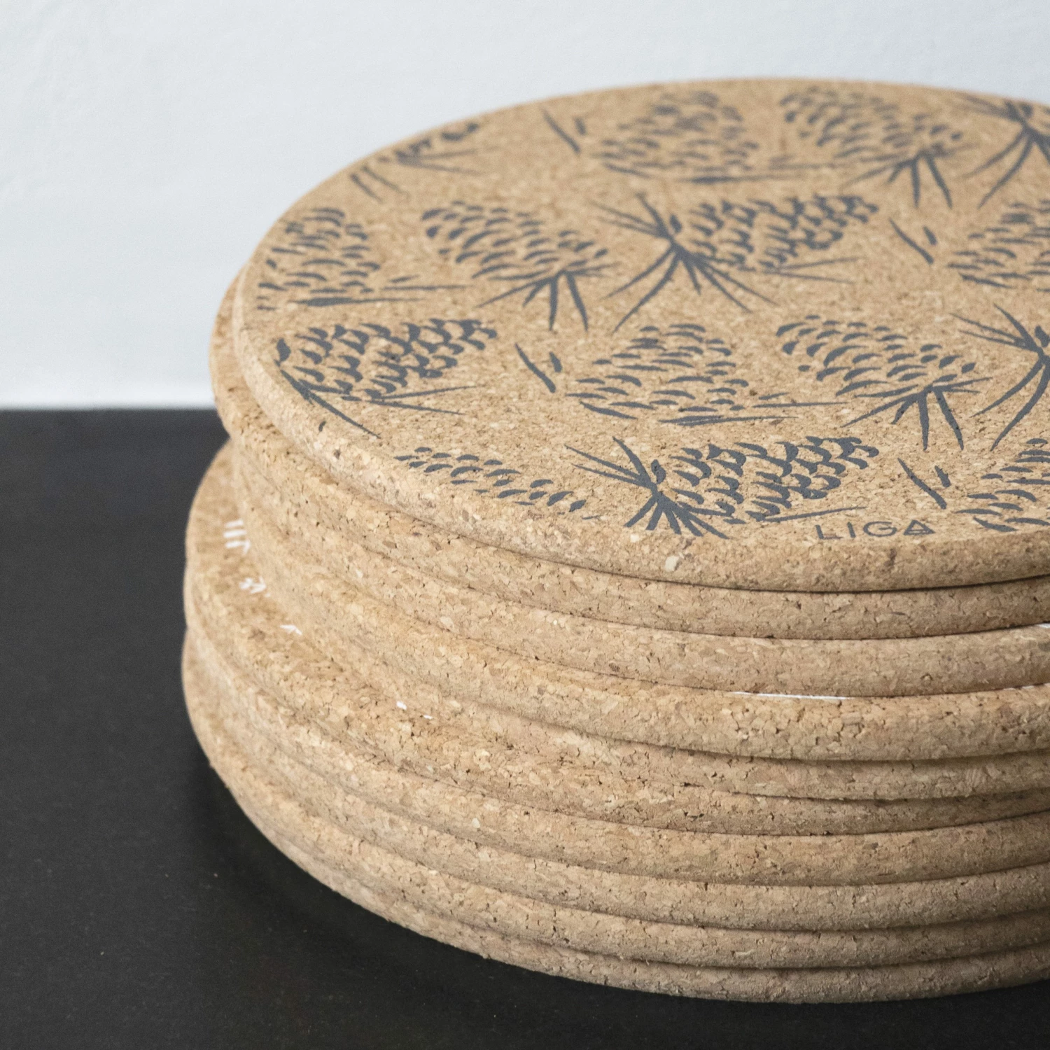 LIGA Cork Coaster Pinecones Grey Set 6 LIGA Cork Coaster Pinecones Grey Set