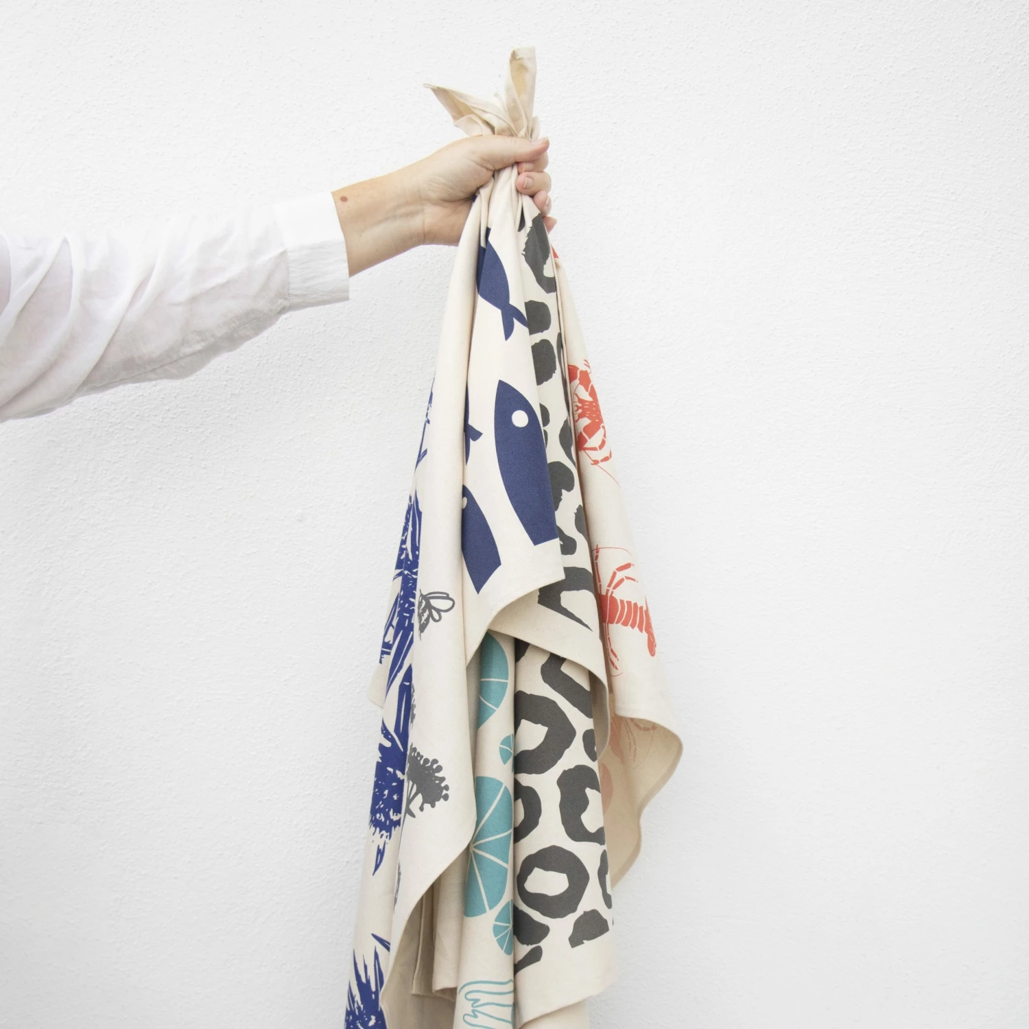 LIGA Organic Tea Towel Fish Navy 4 LIGA Organic Tea Towel Fish Navy