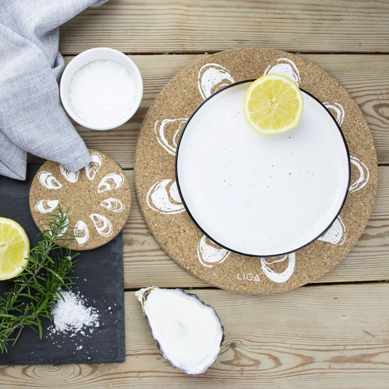 LIGA Cork Placemats Oysters Set 6 LIGA Cork Placemats Oysters Set