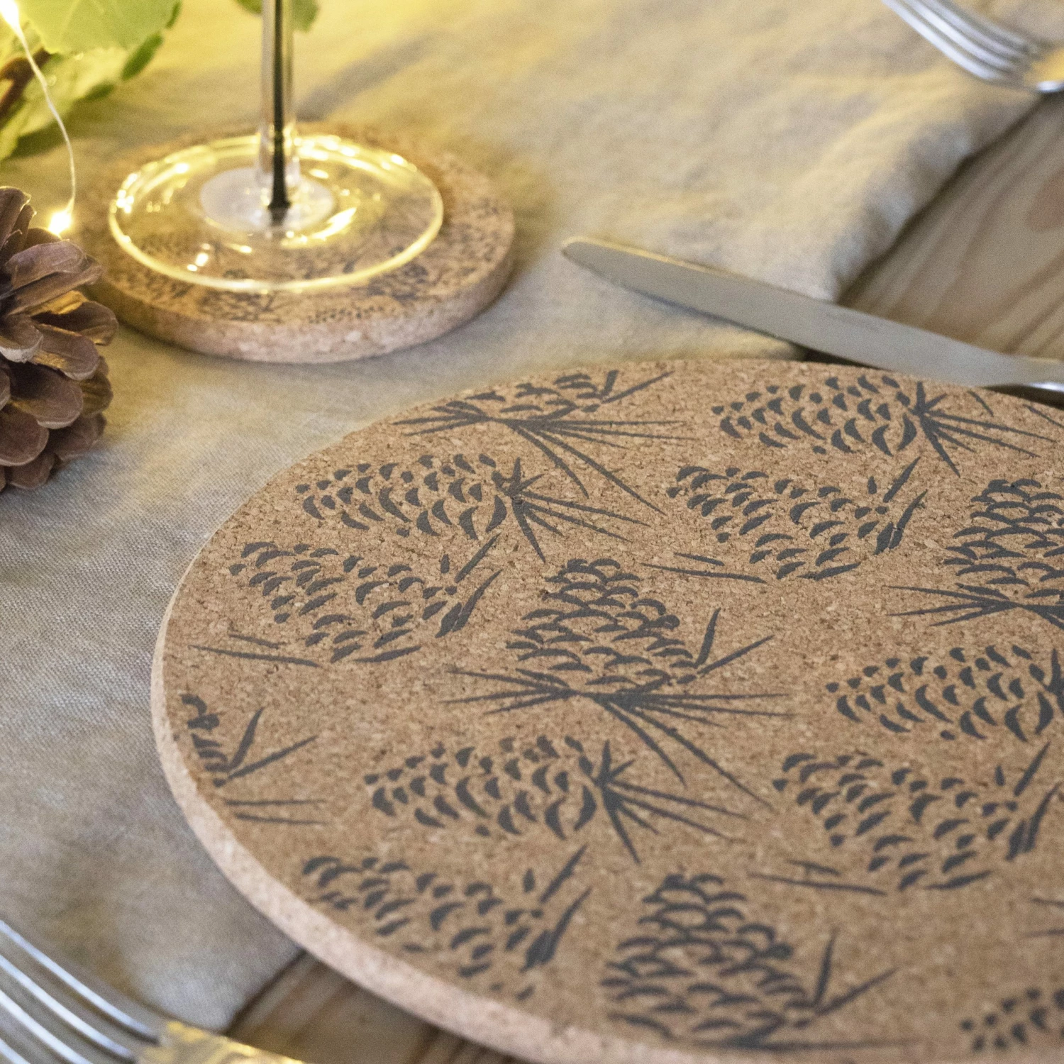 LIGA Cork Coaster Pinecones Grey Set 5 LIGA Cork Coaster Pinecones Grey Set