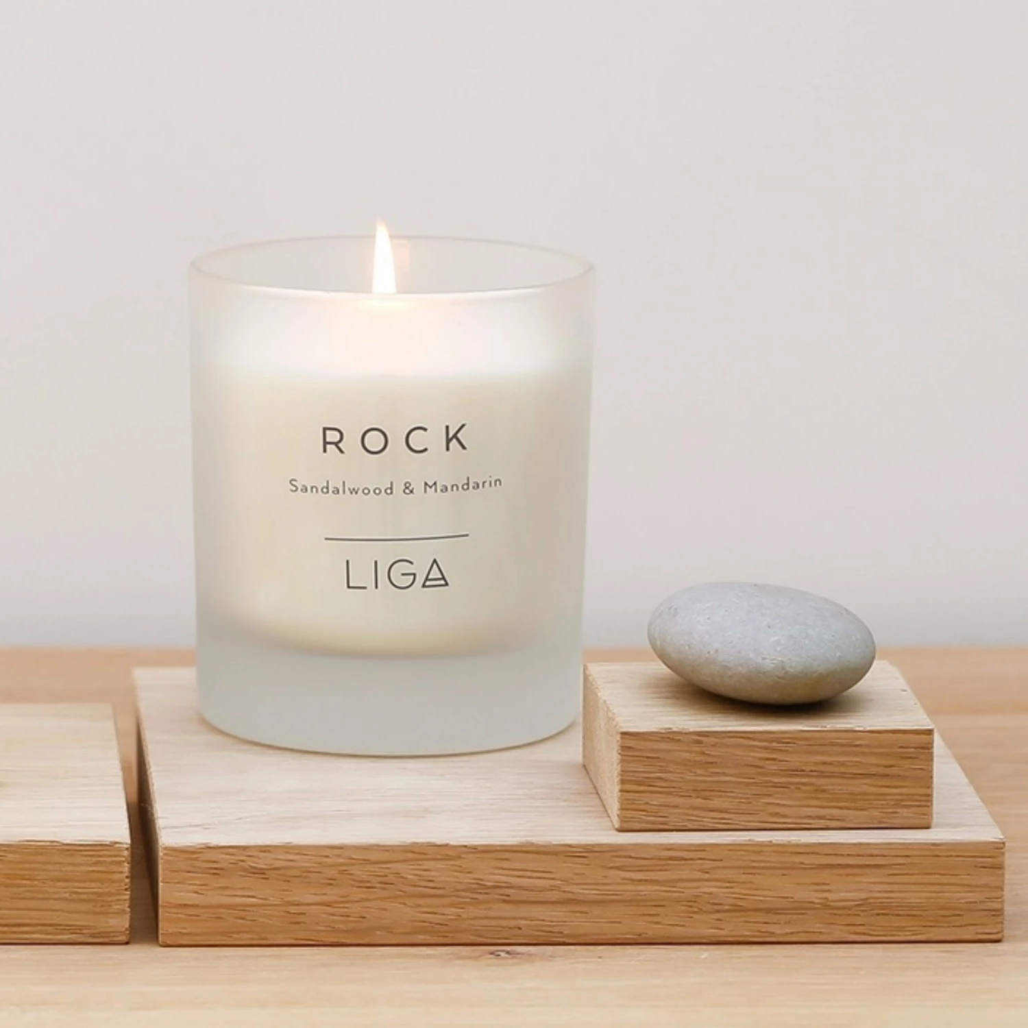 LIGA Rock Candle Sandalwood Mandarin 3 LIGA Rock Candle Sandalwood Mandarin
