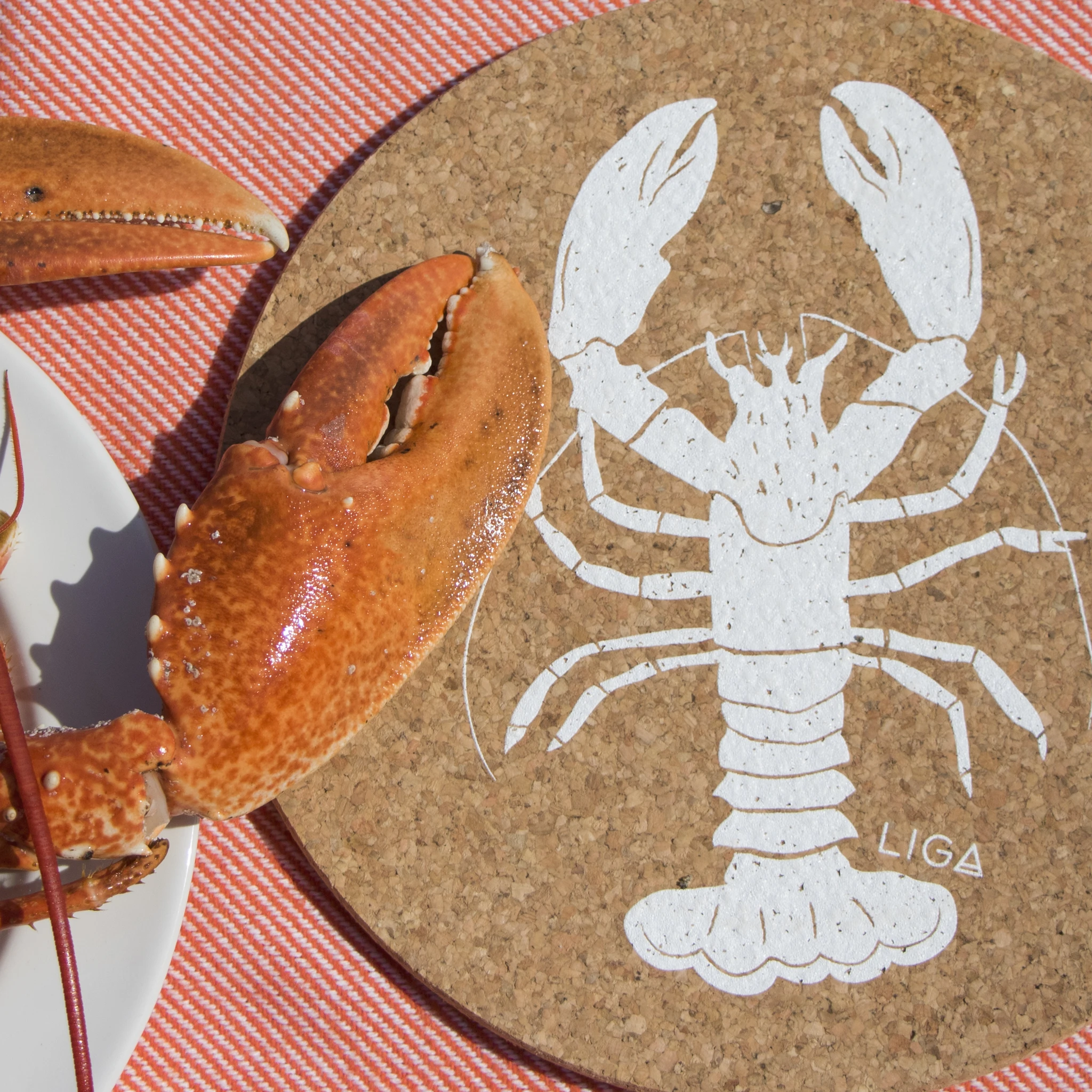 LIGA Cork Placemat White Lobster 4 LIGA Cork Placemat White Lobster